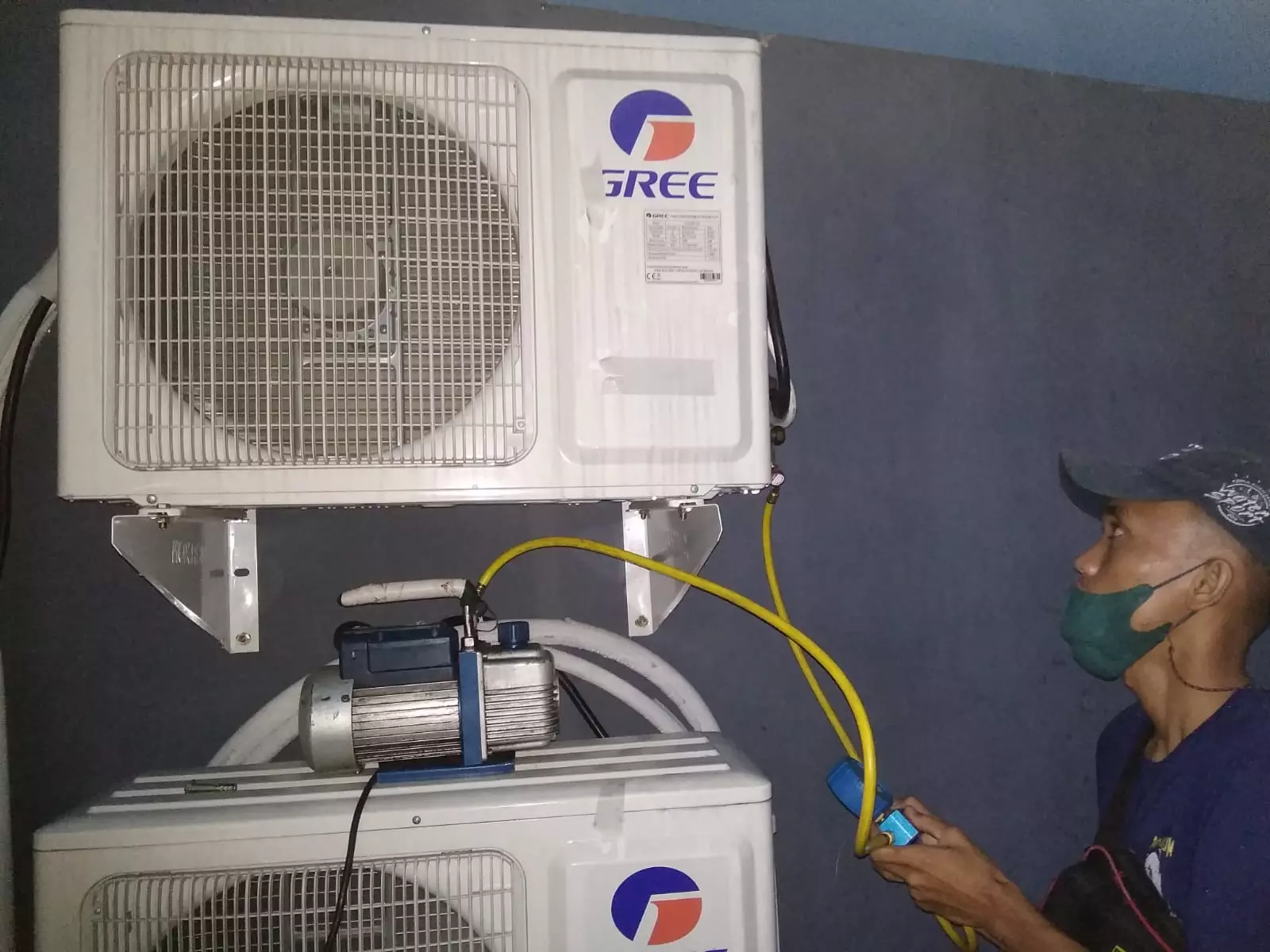 Layanan Cuci AC Air Conditioner Terdekat Hubungi +6282312979522 - Terpercaya dengan Teknisi Terlatih