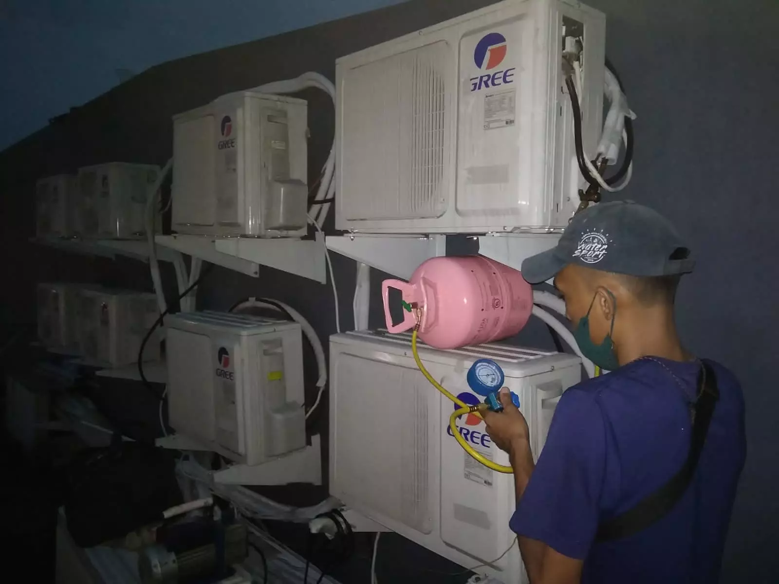 
	
	
	
		Cuci Air Conditioner
		
		 Ciputat
		
	
	
	- Terkemuka dengan Teknisi Cakap
	

